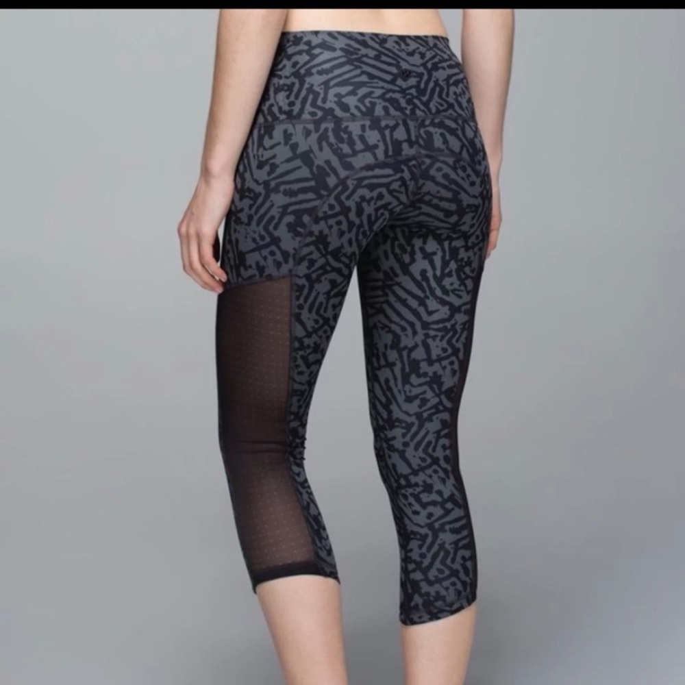 EUC lululemon crops
